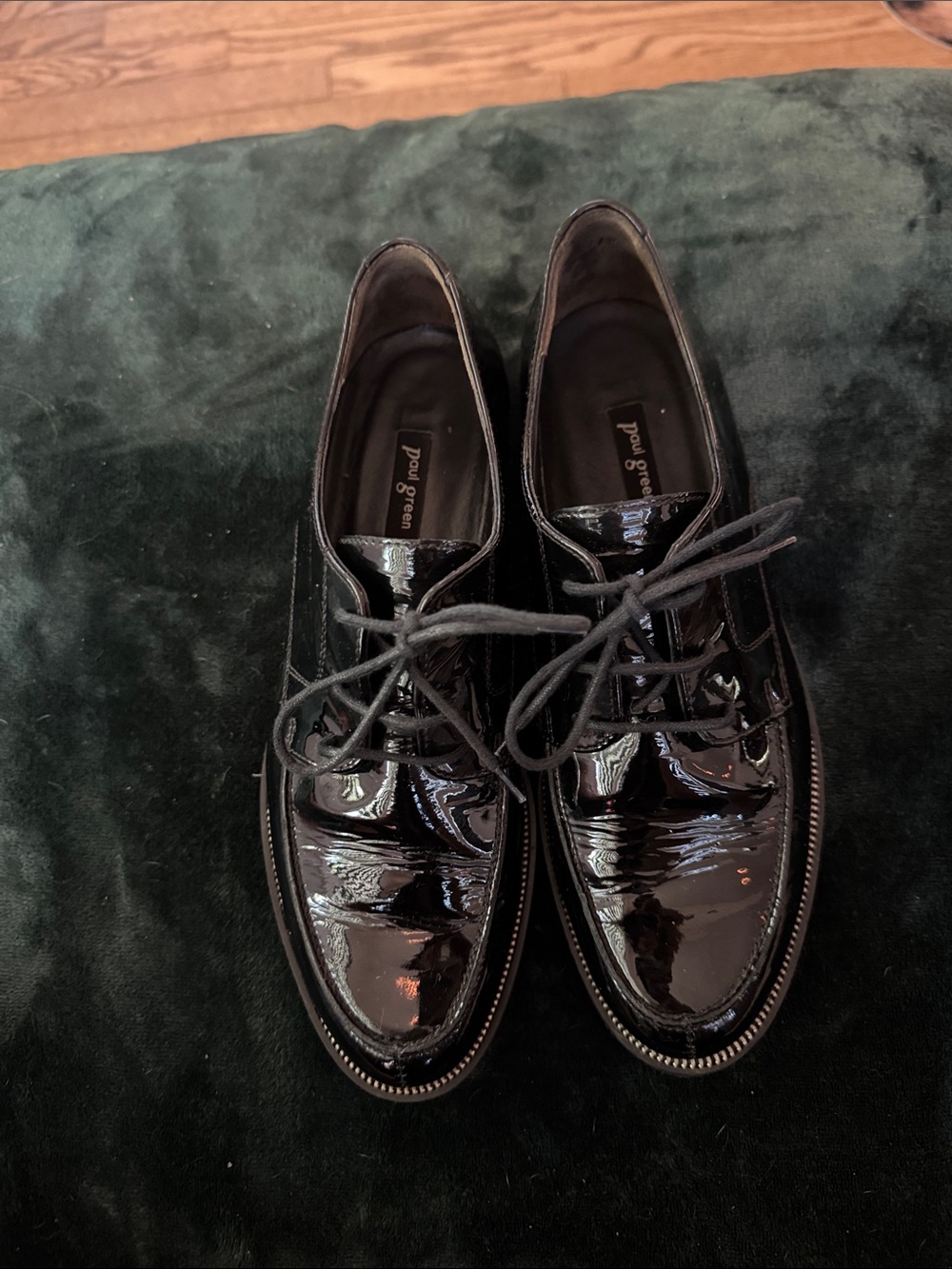 Paul Green Women’s Glossy Black Patent Lace-Up Oxfords